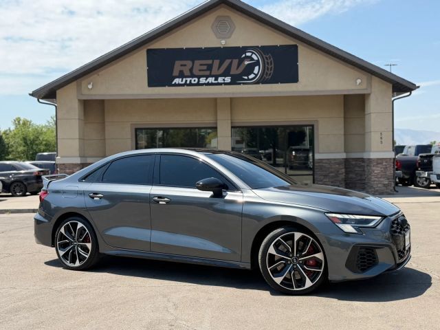 2022 AUDI S3