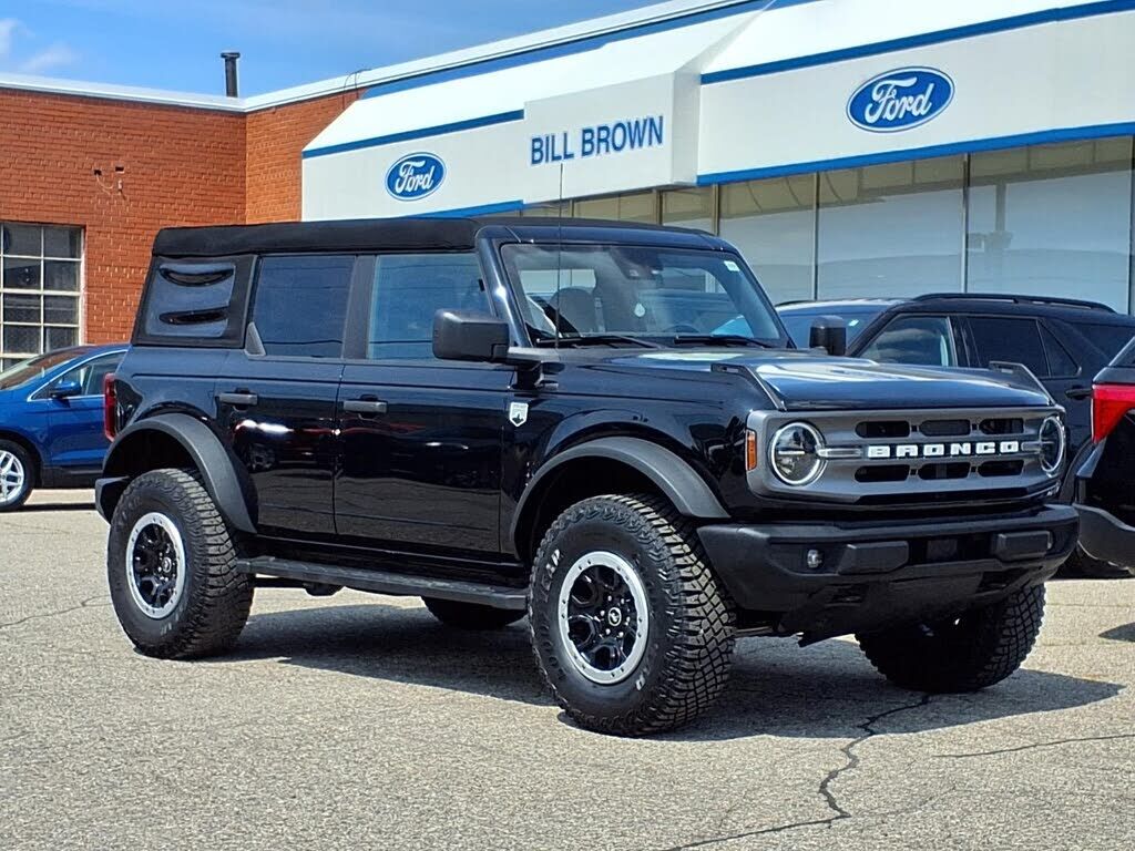2023 FORD Bronco