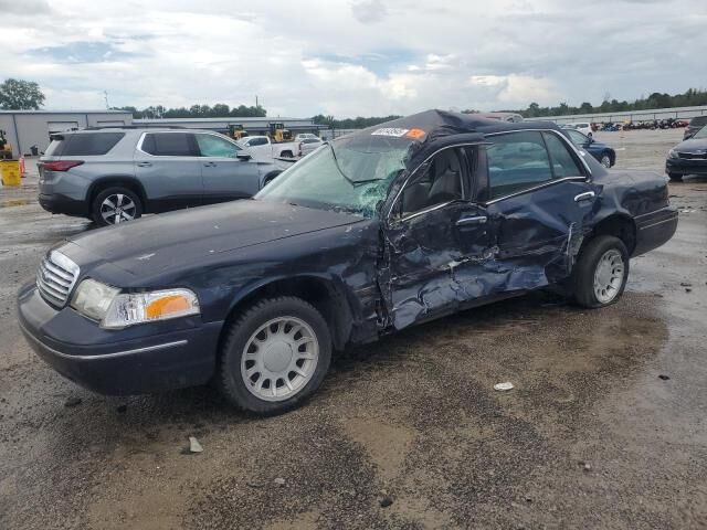 2001 FORD Crown Victoria