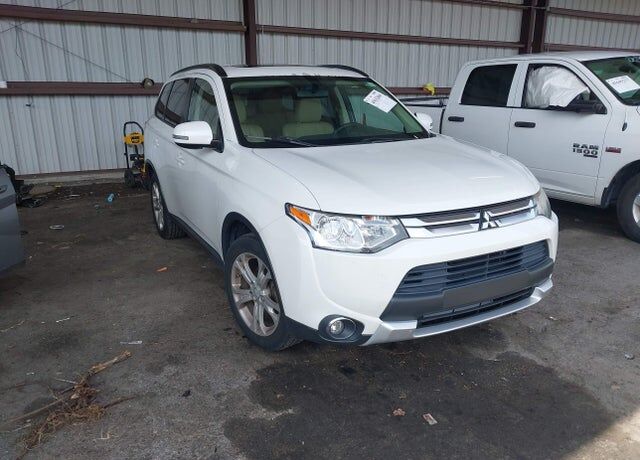 2015 MITSUBISHI Outlander
