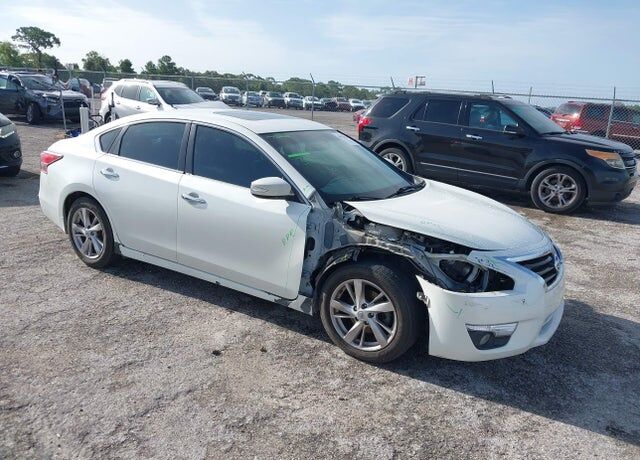 2014 NISSAN Altima