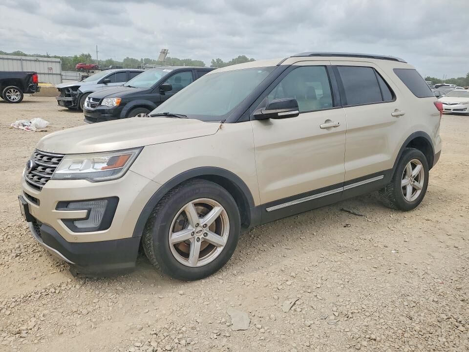 2017 FORD Explorer