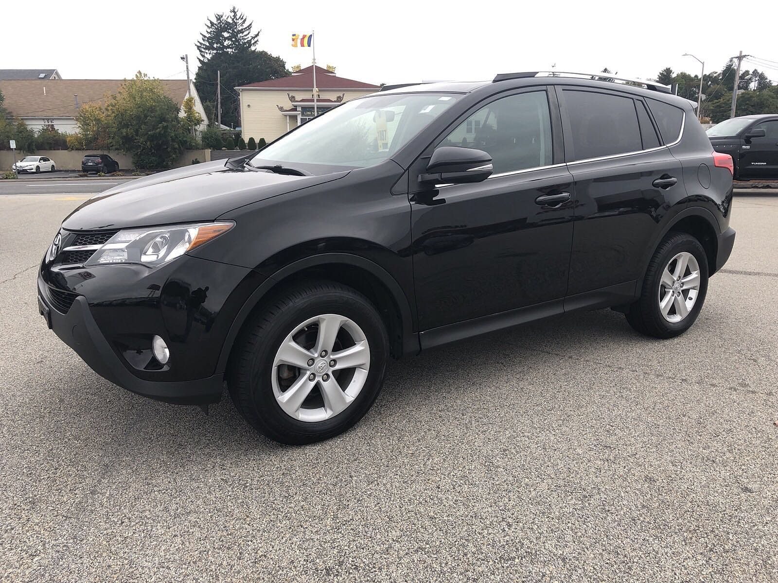 2013 TOYOTA RAV4