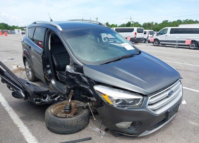 2018 FORD Escape