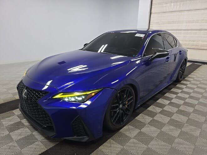 2021 LEXUS IS