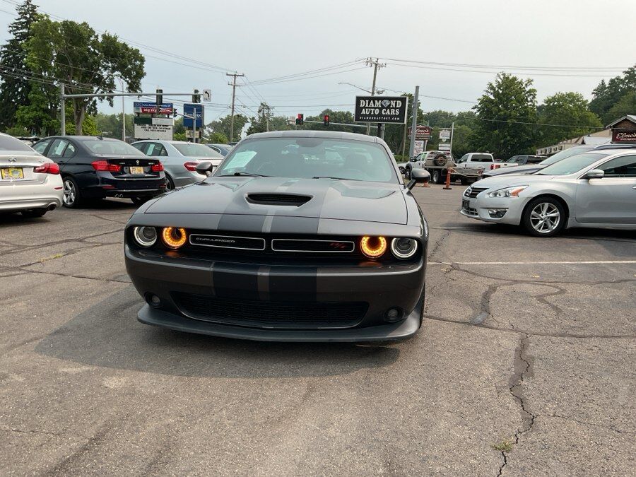 2019 DODGE Challenger