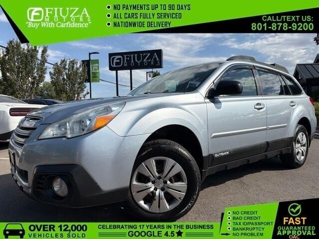 2013 SUBARU Outback