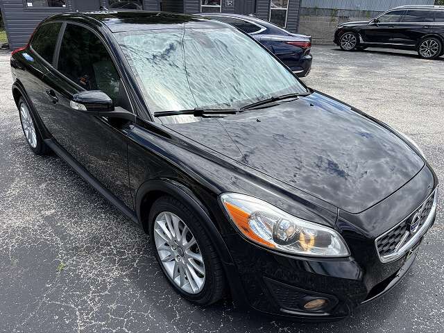 2011 VOLVO C30