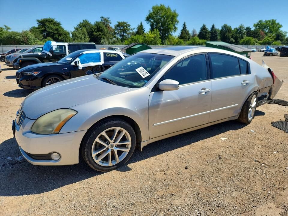 2004 NISSAN Maxima