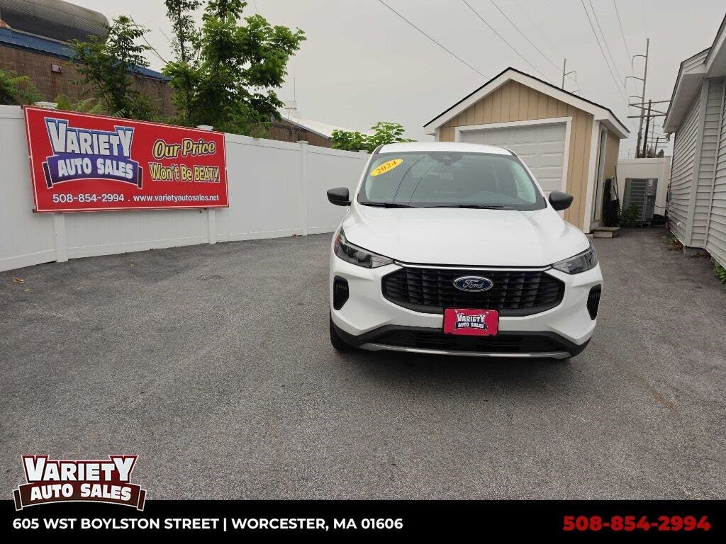 2024 FORD Escape