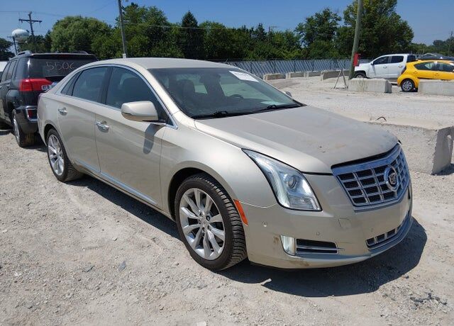 2015 CADILLAC XTS