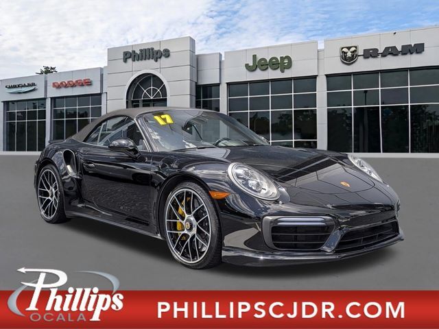 2017 PORSCHE 911