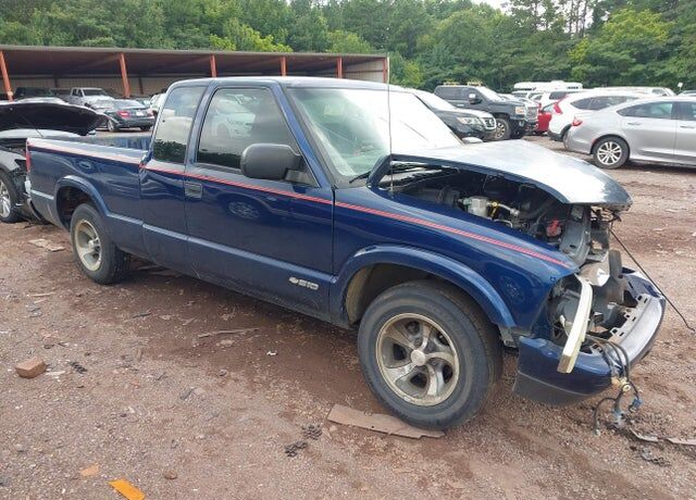 2003 CHEVROLET S-10 Pickup