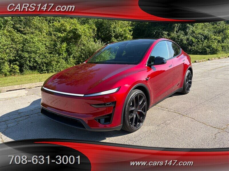 2026 TESLA Model Y