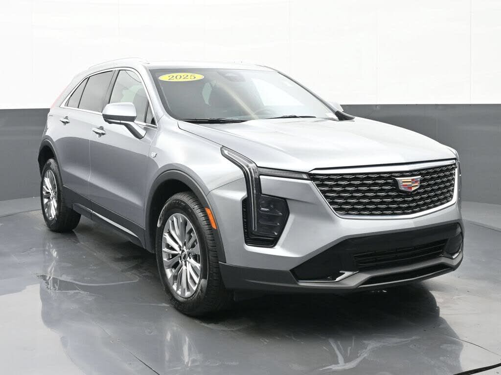 2025 CADILLAC XT4