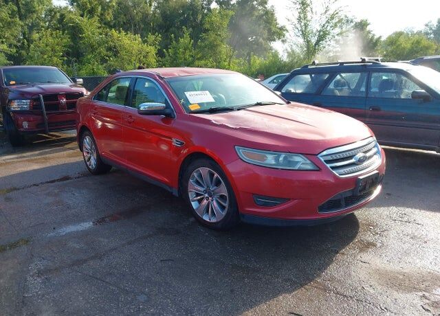 2010 FORD Taurus