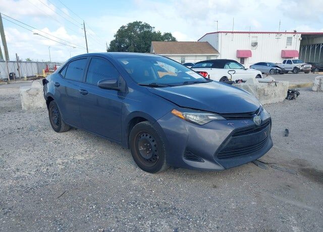 2018 TOYOTA Corolla