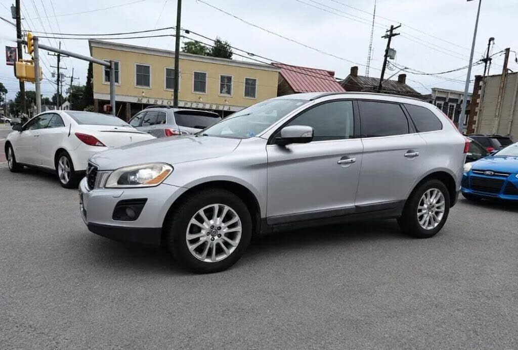 2010 VOLVO XC60