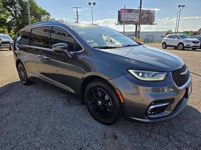 2021 CHRYSLER Pacifica