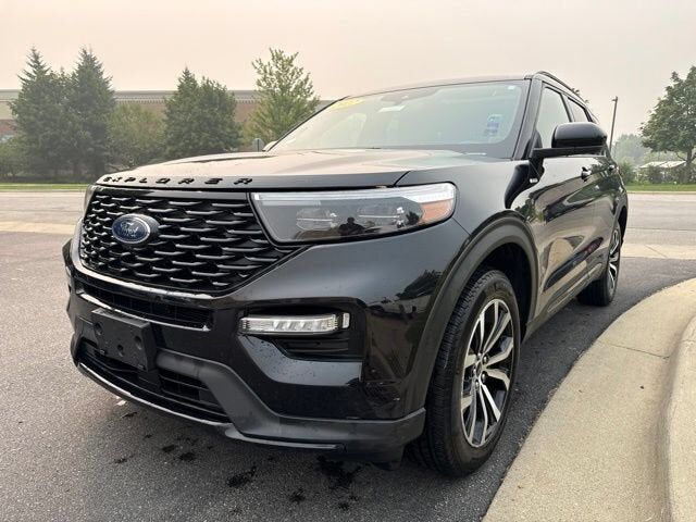 2022 FORD Explorer