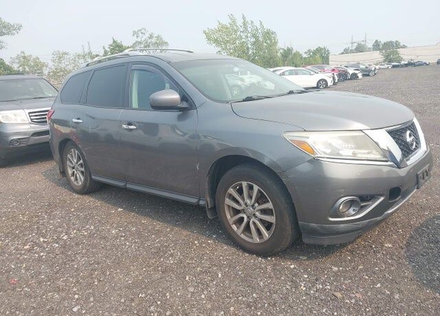 2015 NISSAN Pathfinder