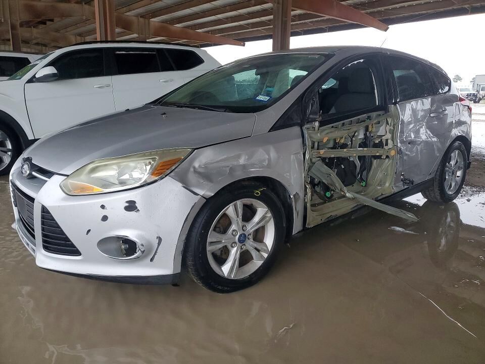 2013 FORD Focus