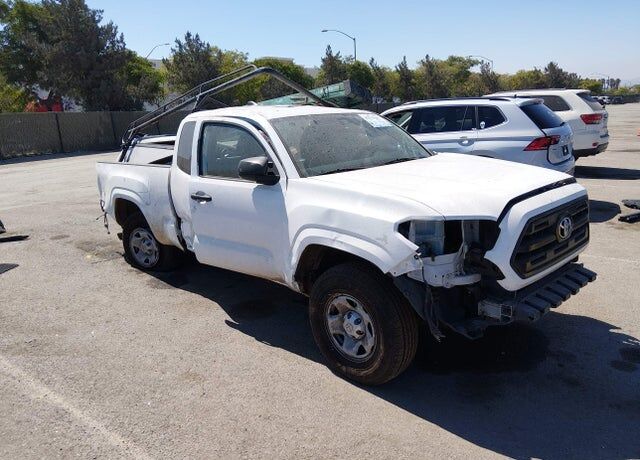 2016 TOYOTA Tacoma
