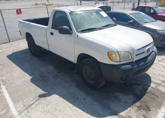 2003 TOYOTA Tundra