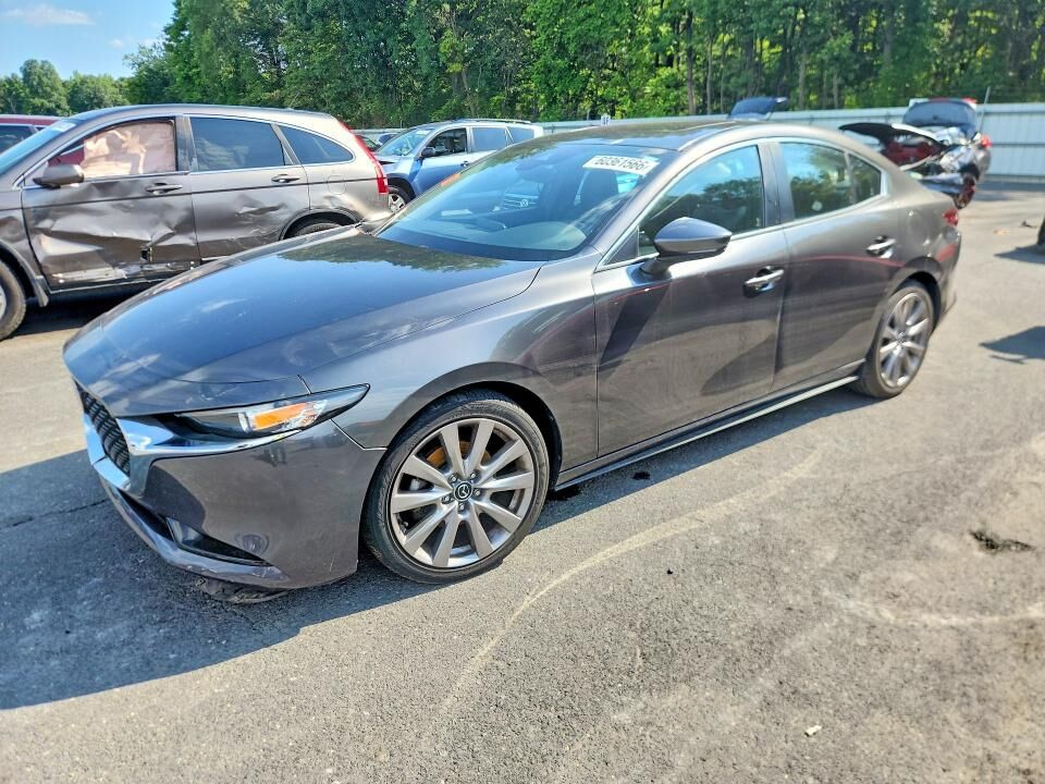 2021 MAZDA Mazda3