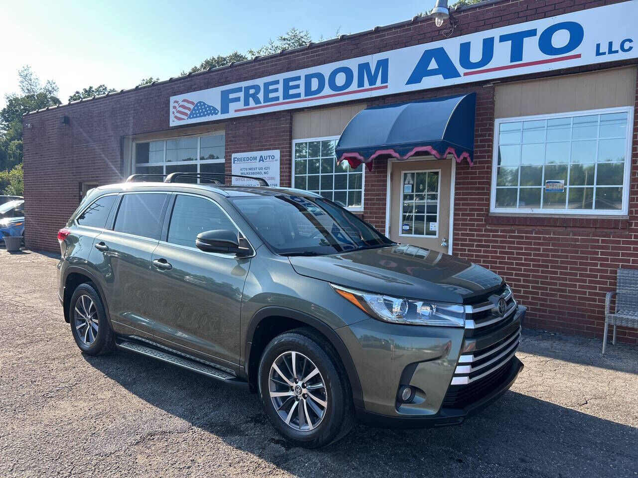 2017 TOYOTA Highlander