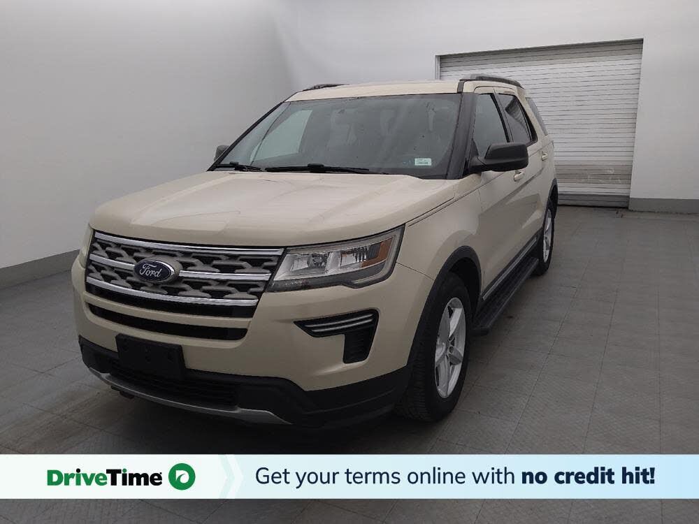 2018 FORD Explorer