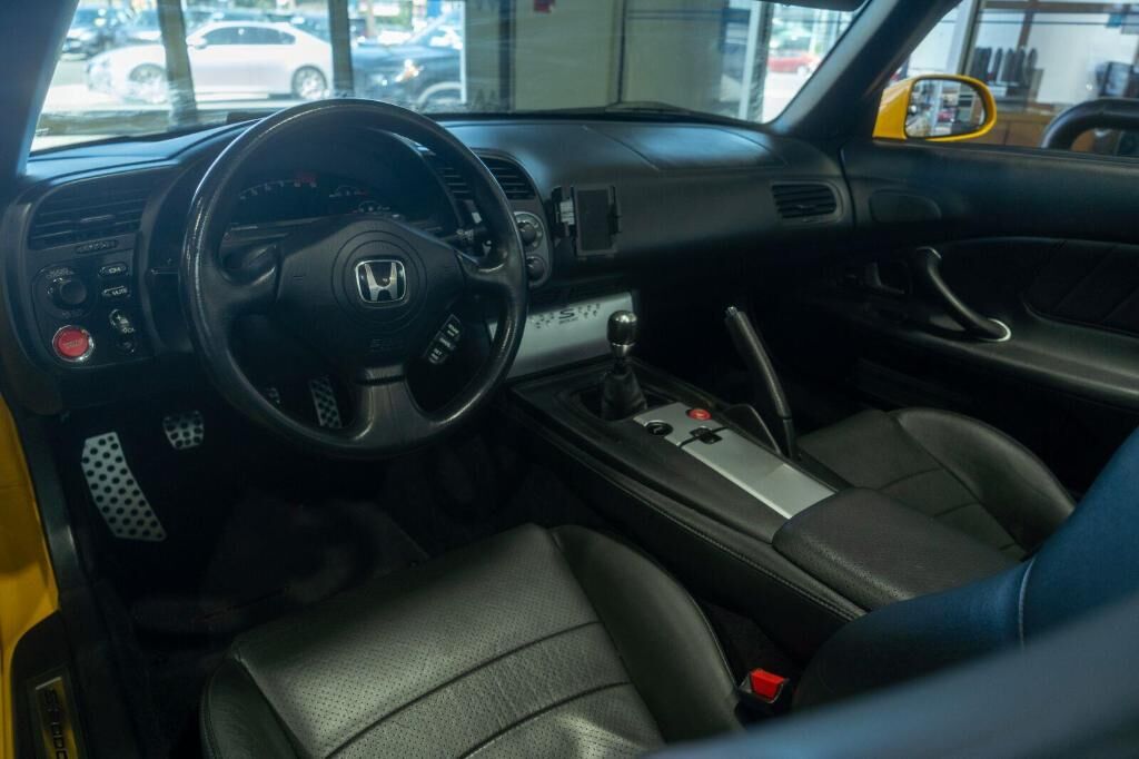 2004 HONDA S2000
