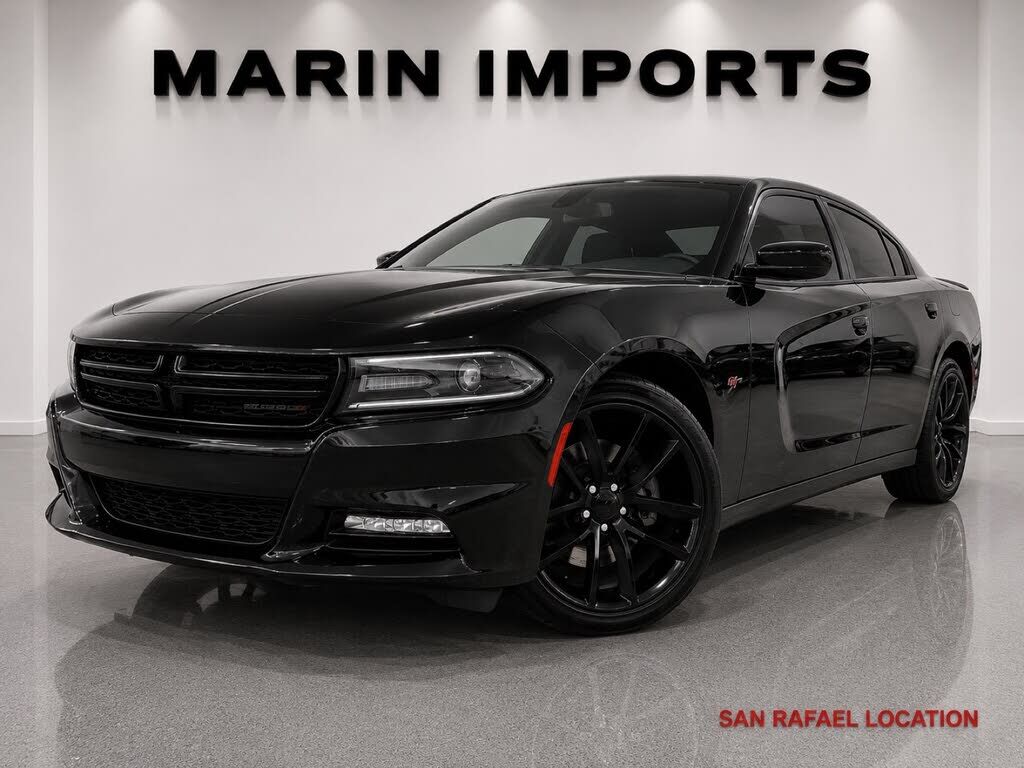2020 DODGE Charger