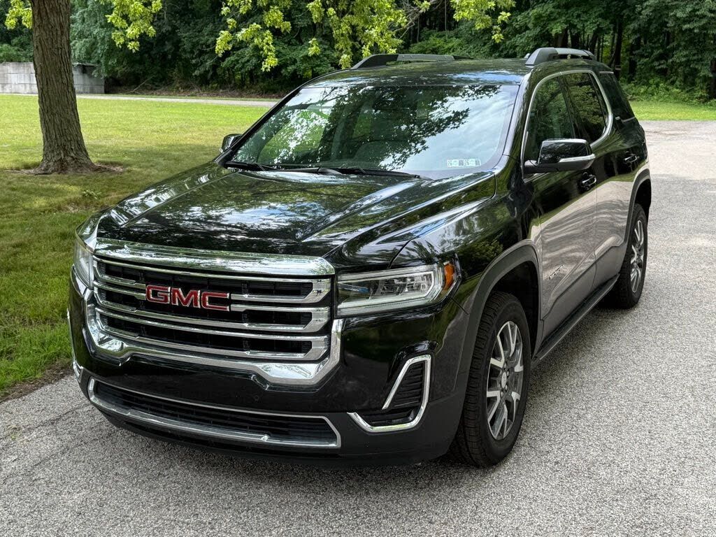 2023 GMC Acadia