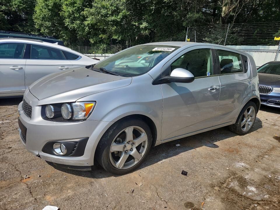 2016 CHEVROLET Sonic