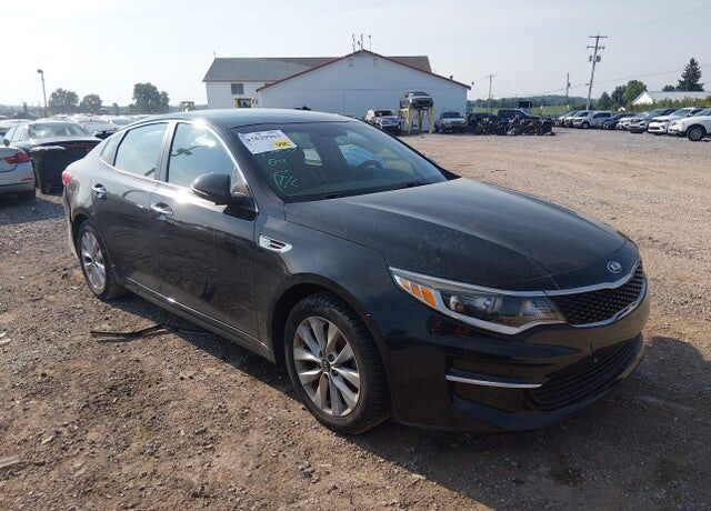 2018 KIA Optima
