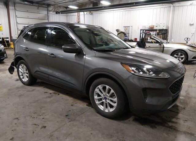 2021 FORD Escape