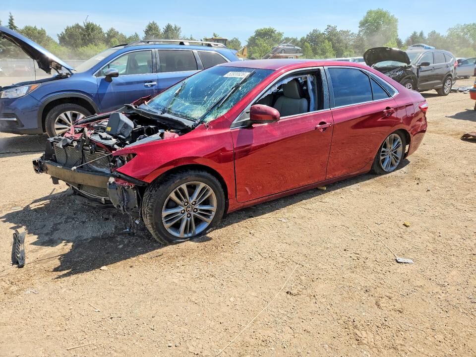 2015 TOYOTA Camry