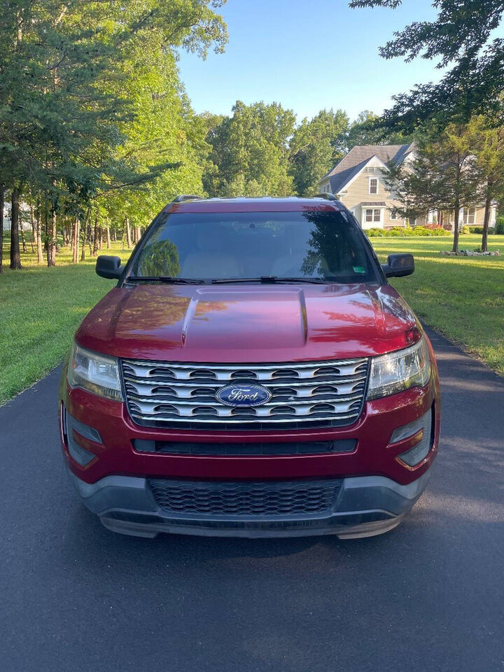 2017 FORD Explorer
