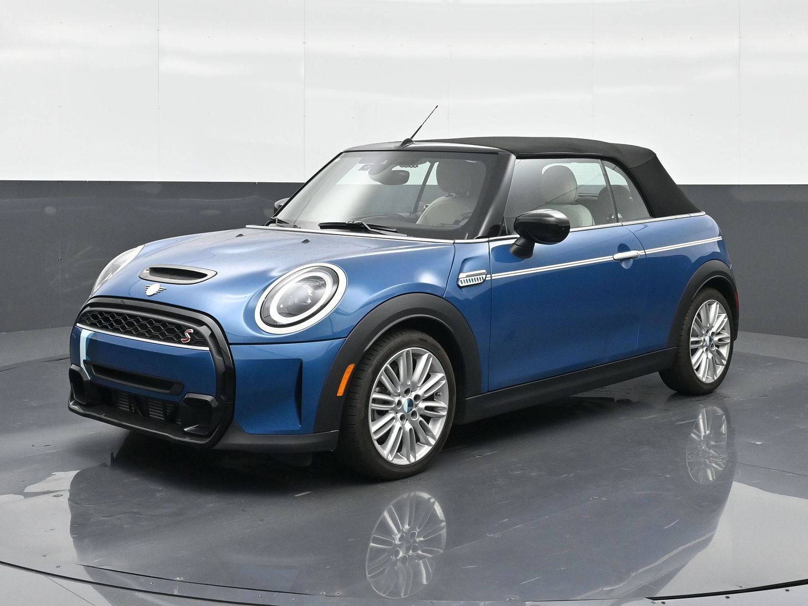 2024 MINI Cooper Convertible