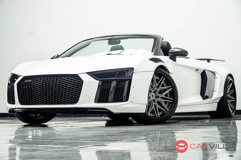2018 AUDI R8