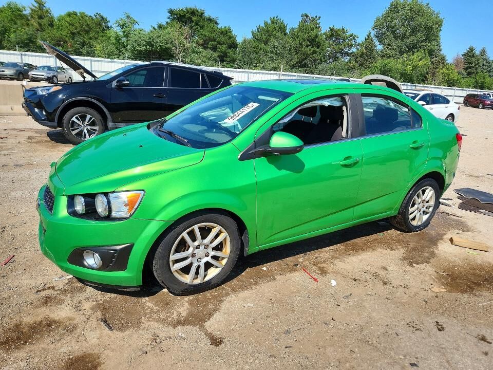 2015 CHEVROLET Sonic