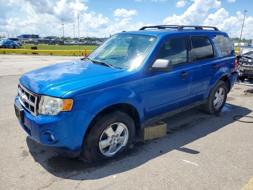 2011 FORD Escape