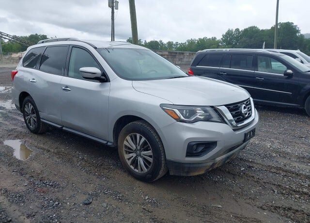 2018 NISSAN Pathfinder