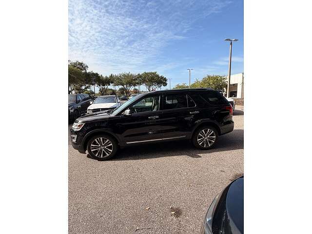 2016 FORD Explorer