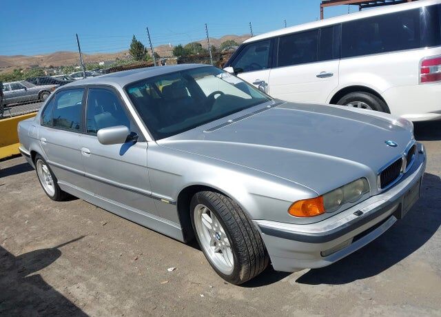 2001 BMW 7 Series