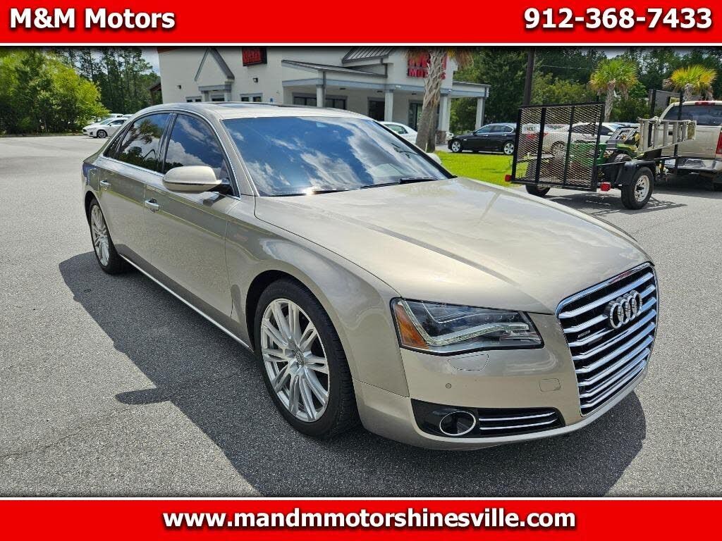 2012 AUDI A8