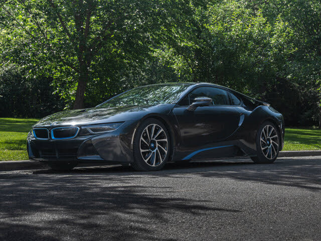 BMW i8