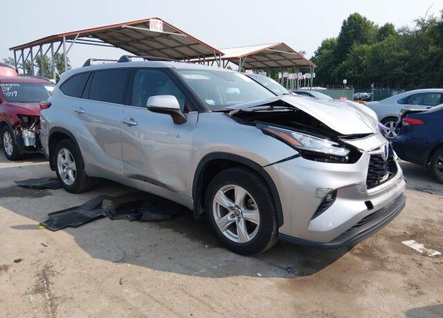 2020 TOYOTA Highlander
