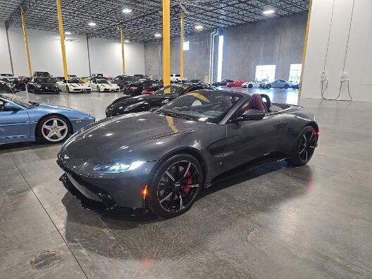 2021 ASTON MARTIN Vantage